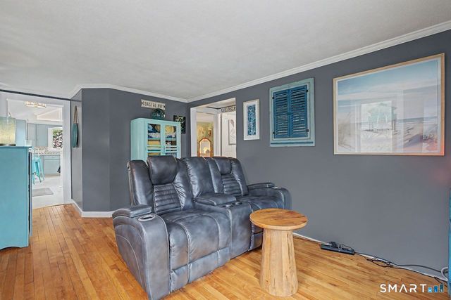 70 Browns Lane, Old Lyme, CT 06371