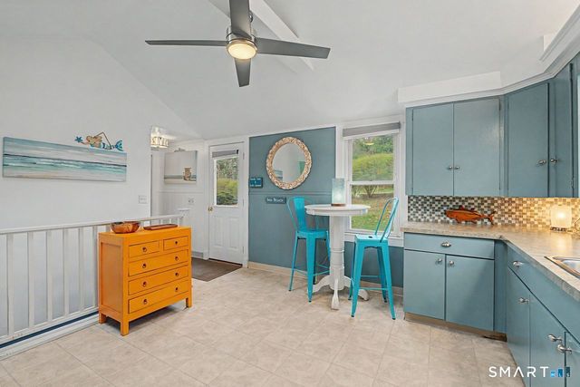 70 Browns Lane, Old Lyme, CT 06371