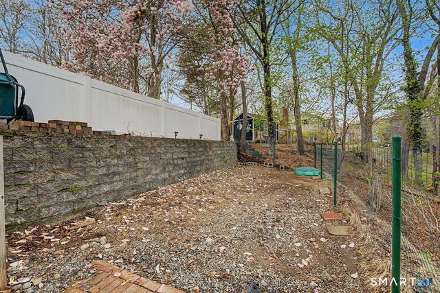 70 Browns Lane, Old Lyme, CT 06371