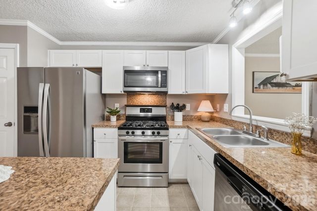 5542 Randolph Road, Kannapolis, NC 28081