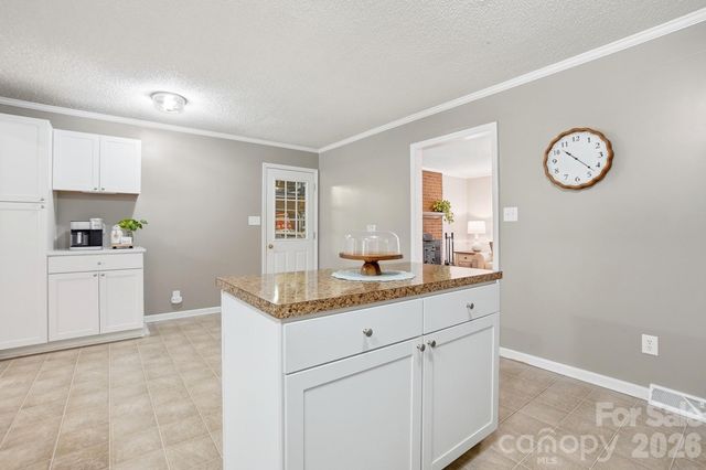 5542 Randolph Road, Kannapolis, NC 28081