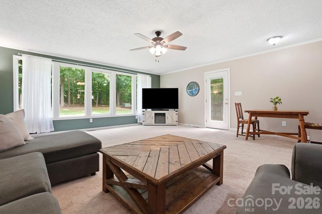 5542 Randolph Road, Kannapolis, NC 28081