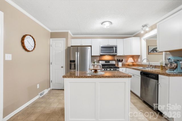 5542 Randolph Road, Kannapolis, NC 28081