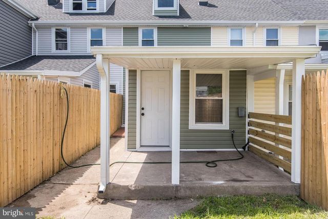 647 SPRUCE ST, Bristol, PA 19007