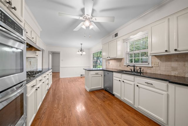 2031 DOWDEN CV, Germantown, TN 38139