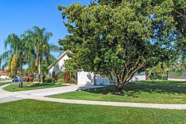 22525 Swordfish Drive, Boca Raton, FL 33428
