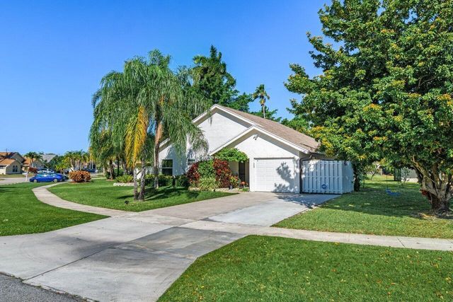22525 Swordfish Drive, Boca Raton, FL 33428