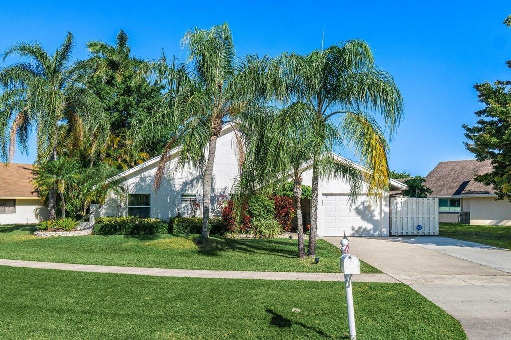 22525 Swordfish Drive, Boca Raton, FL 33428