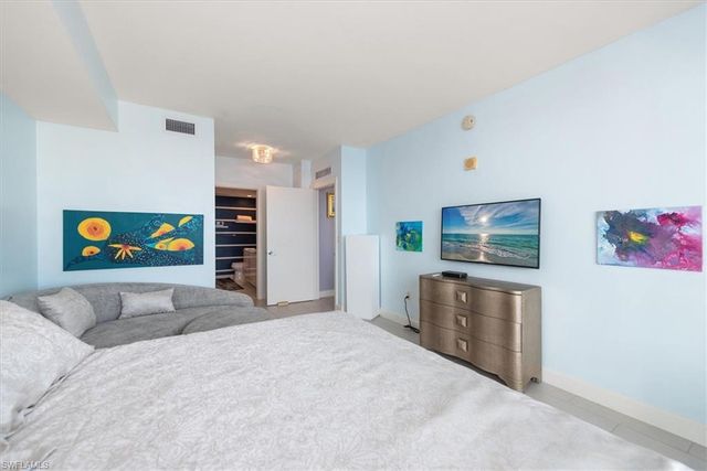 3000 Oasis Grand BLVD 2205, Fort Myers, FL 33916