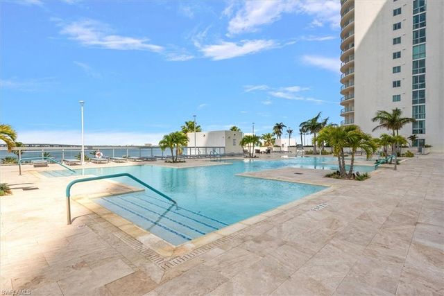 3000 Oasis Grand BLVD 2205, Fort Myers, FL 33916
