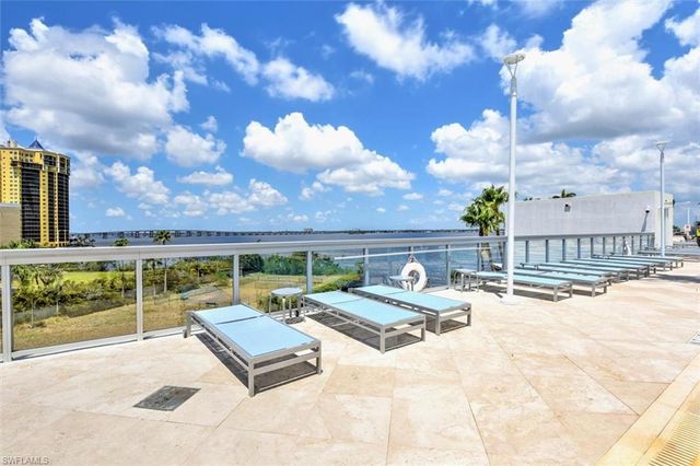 3000 Oasis Grand BLVD 2205, Fort Myers, FL 33916