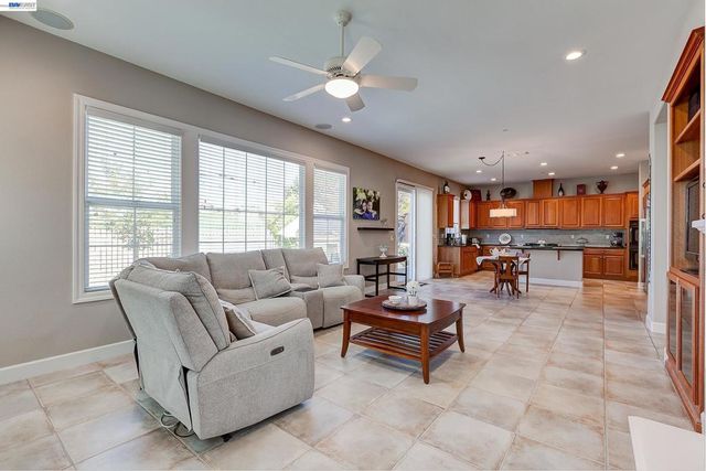 4972 GRAYHAWK CT., Dublin, CA 94568