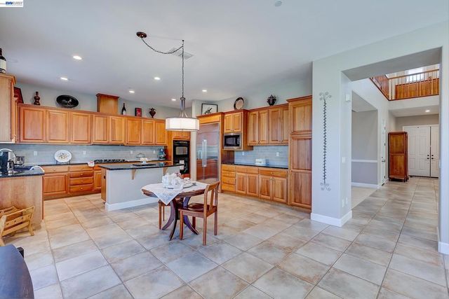 4972 GRAYHAWK CT., Dublin, CA 94568