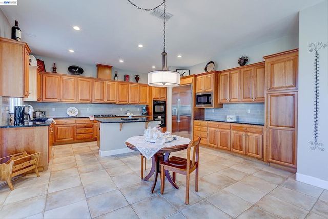 4972 GRAYHAWK CT., Dublin, CA 94568
