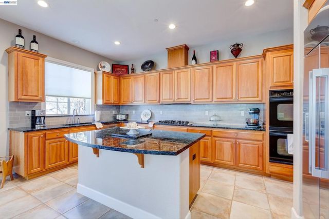 4972 GRAYHAWK CT., Dublin, CA 94568
