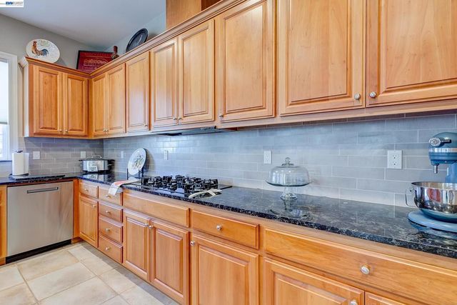 4972 GRAYHAWK CT., Dublin, CA 94568