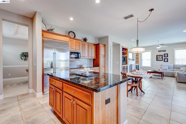 4972 GRAYHAWK CT., Dublin, CA 94568