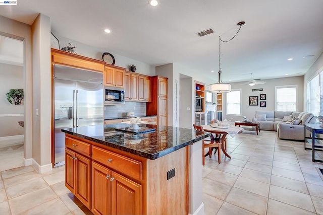 4972 GRAYHAWK CT., Dublin, CA 94568