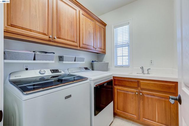 4972 GRAYHAWK CT., Dublin, CA 94568