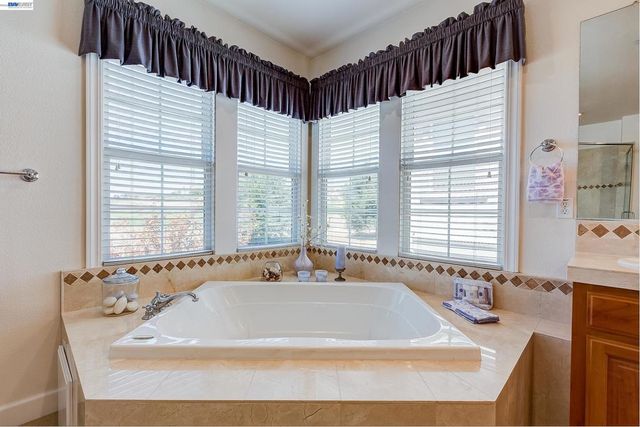 4972 GRAYHAWK CT., Dublin, CA 94568