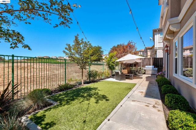 4972 GRAYHAWK CT., Dublin, CA 94568