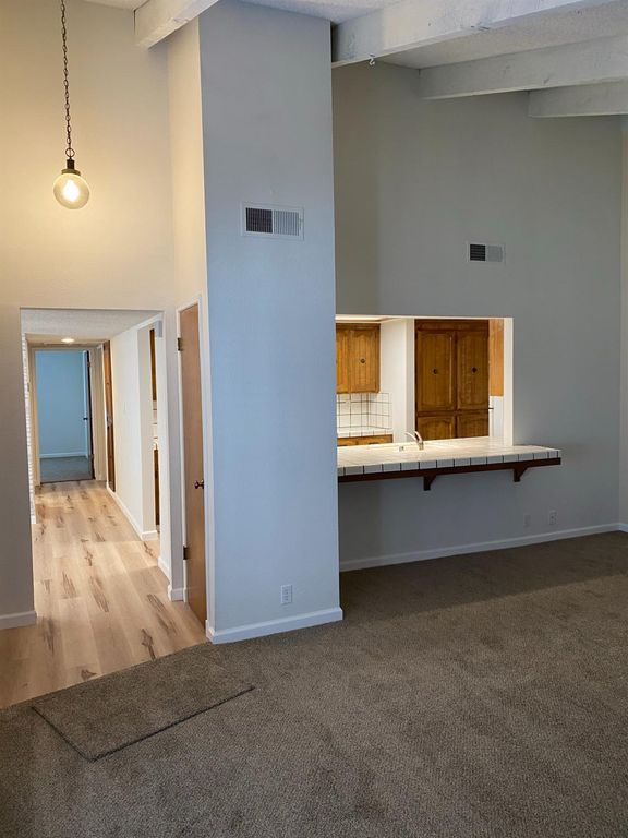 Image 12 of property listing at 4619 N Emerson Avenue, Fresno, CA 93722
