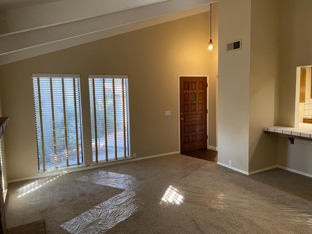 Image 30 of property listing at 4619 N Emerson Avenue, Fresno, CA 93722