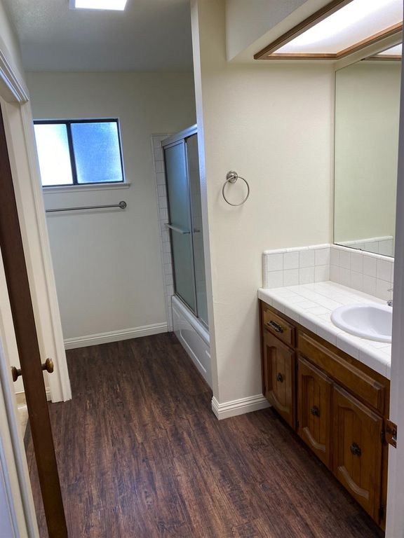 Image 39 of property listing at 4619 N Emerson Avenue, Fresno, CA 93722