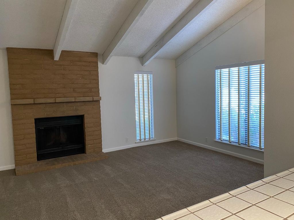 Image 8 of property listing at 4619 N Emerson Avenue, Fresno, CA 93722