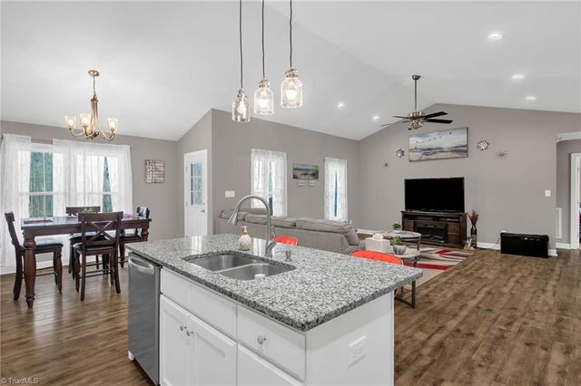 1004 Black Farm Road, Thomasville, NC 27360