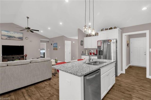 1004 Black Farm Road, Thomasville, NC 27360