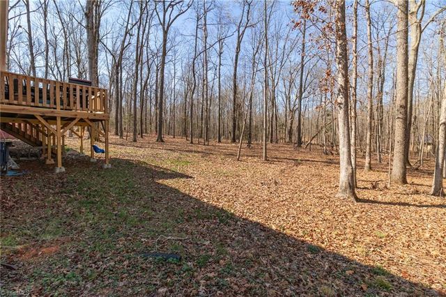 1004 Black Farm Road, Thomasville, NC 27360