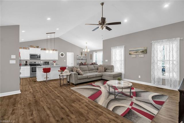 1004 Black Farm Road, Thomasville, NC 27360