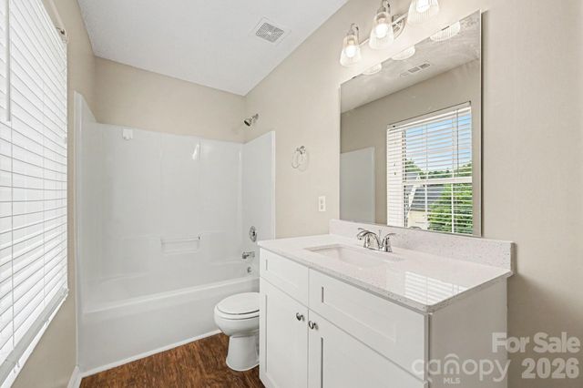 221 Aylesbury Lane, Indian Trail, NC 28079
