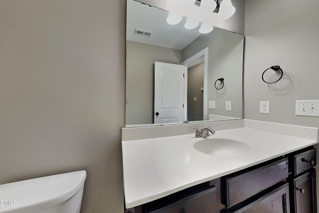 26 Gold Creek Drive, Clayton, NC 27520