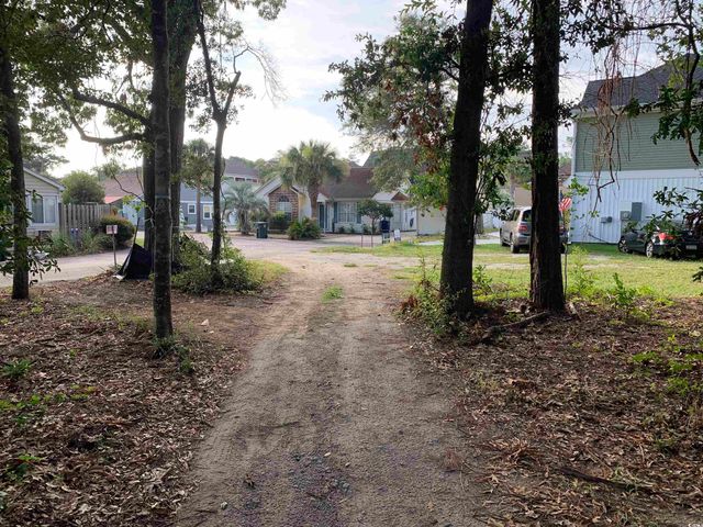 935 Edge Dr., North Myrtle Beach, SC 29582