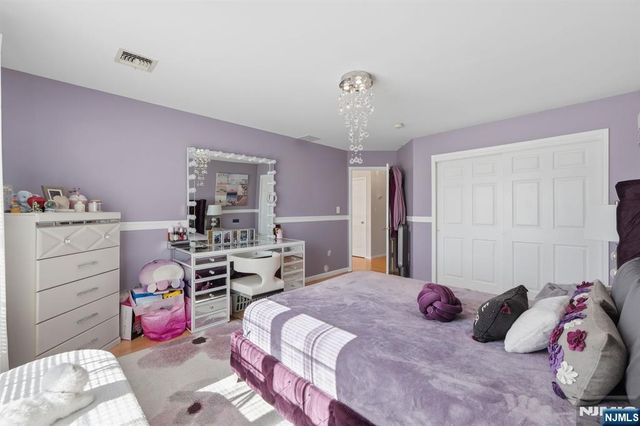 2 Butternut Lane, Monroe, NJ 08831