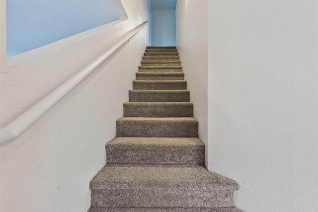 854 Darbydale Crossing Lane, Houston, TX 77090