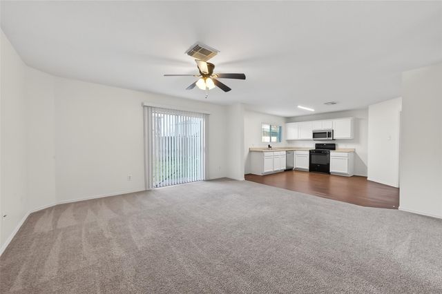 854 Darbydale Crossing Lane, Houston, TX 77090