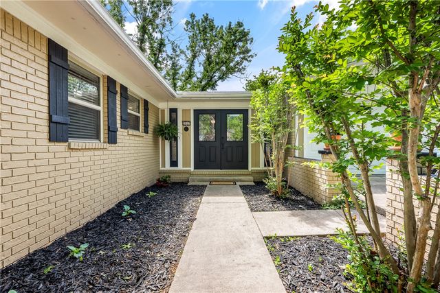2917 Mayberry Lane, Fayetteville, AR 72703