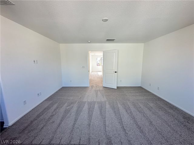 7458 Lodano Avenue, Las Vegas, NV 89113