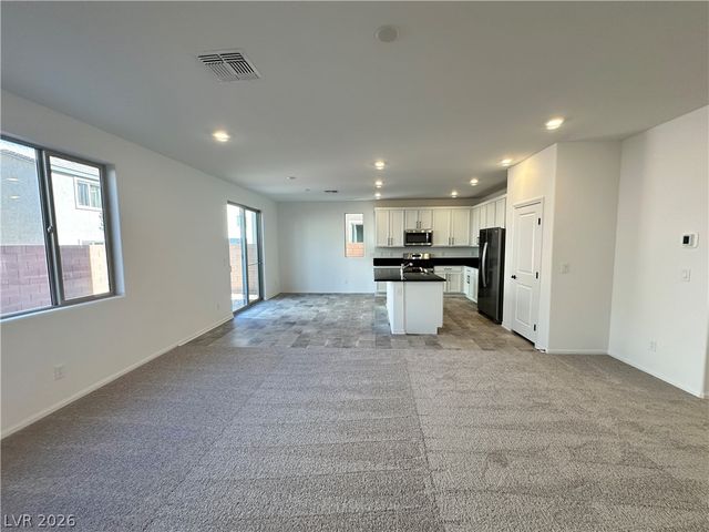 7458 Lodano Avenue, Las Vegas, NV 89113