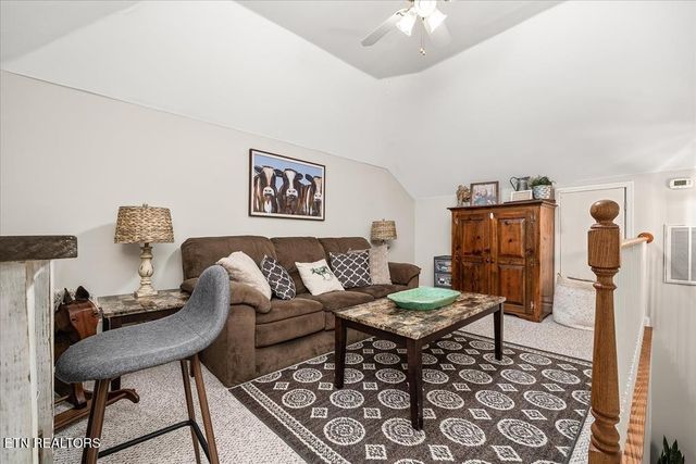 436 Westwood Dr, Sparta, TN 38583