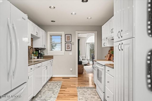 436 Westwood Dr, Sparta, TN 38583