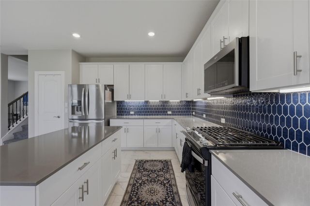 5406 Mars LN, Austin, TX 78724