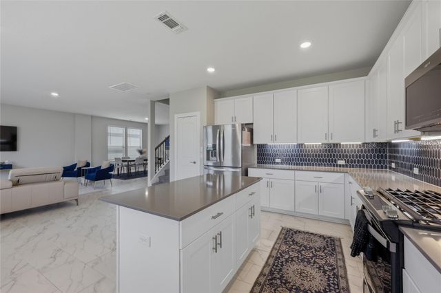 5406 Mars LN, Austin, TX 78724