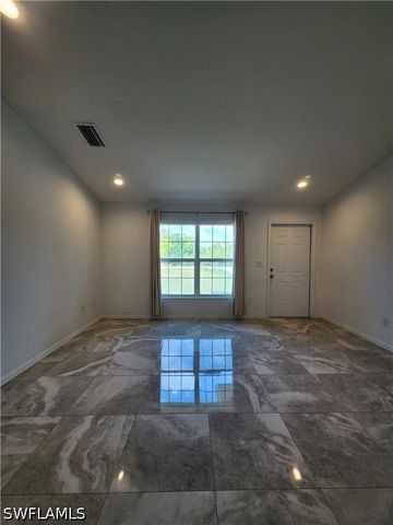 4270 64th AVE NE, Naples, FL 34120