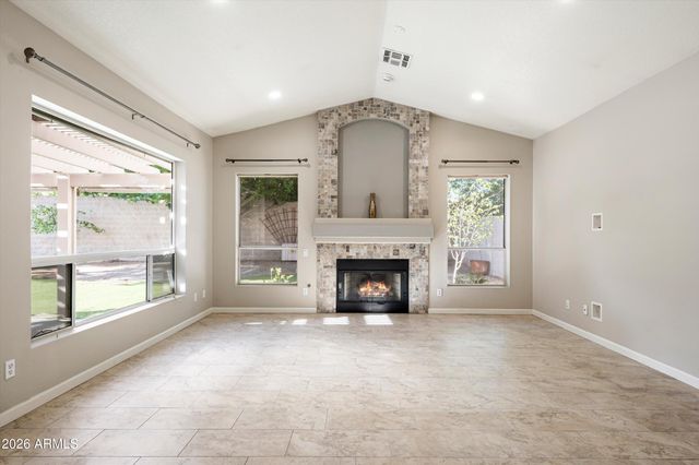 722 W KELTON Lane, Phoenix, AZ 85023