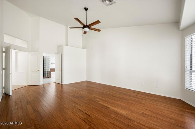 722 W KELTON Lane, Phoenix, AZ 85023