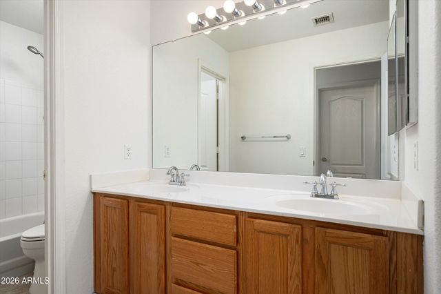 722 W KELTON Lane, Phoenix, AZ 85023